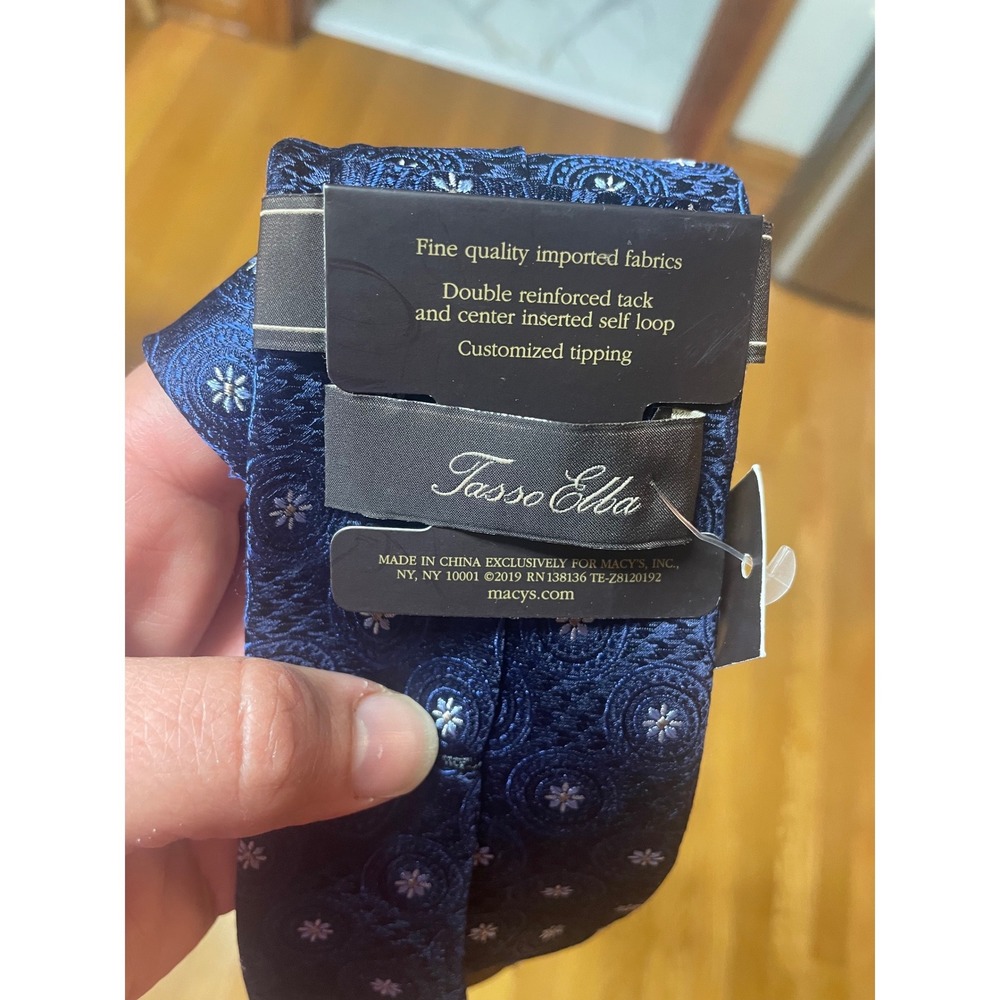 Tasso Elba Palermo Mens Navy Blue Silk Medallion Geometric Necktie 10008595900 - Picture 2 of 8